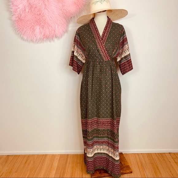 SOLD Vtg 70s Gilead Floral Kimono Maxi Dress S M - Picture 4 of 8